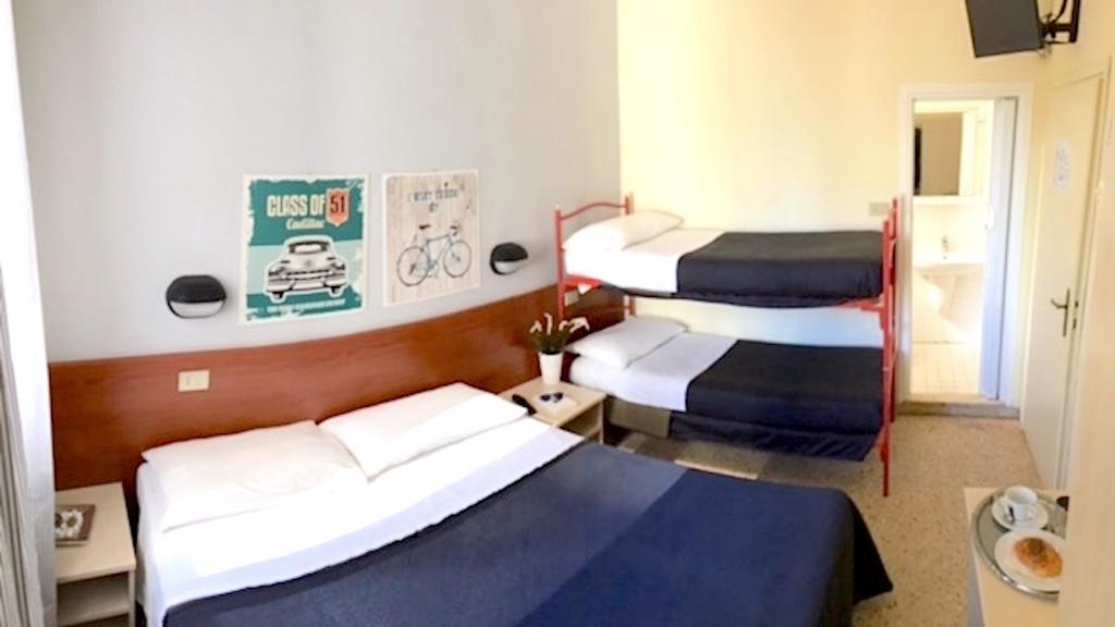 Hotel Byron Solo Per Giovani Риччоне Экстерьер фото
